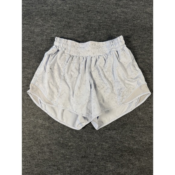Lululemon Hotty Hot II Shorts Womes 4 Light Gray Solid Lined Athletic Running - Picture 1 of 4